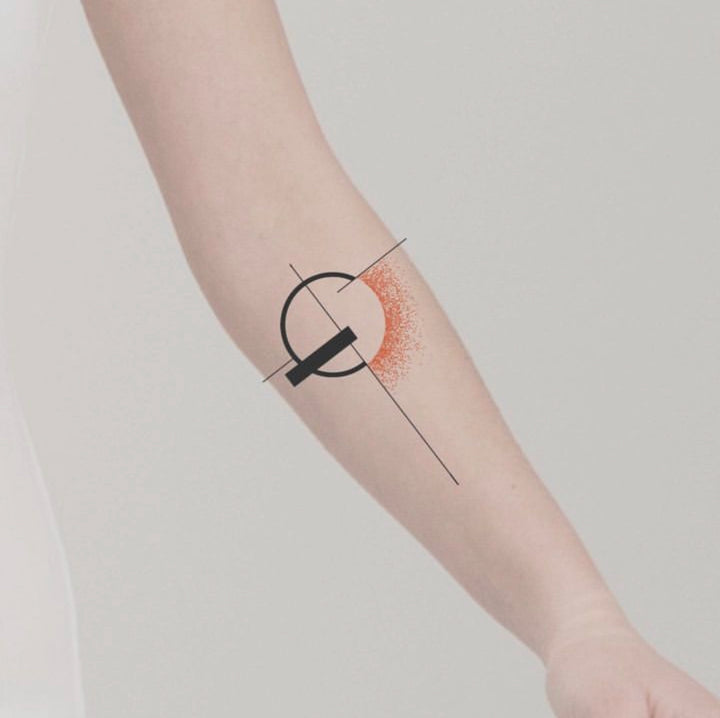 Minimal Tattoo